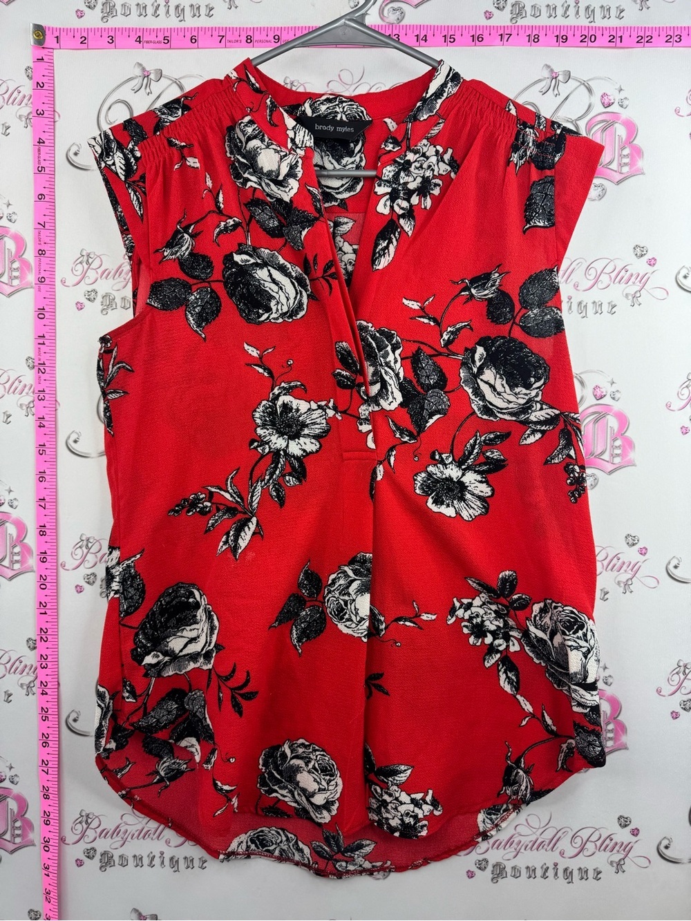 Brody Myles tank top flowers bright Red Floral Sleeveless V-Neck Camisole
